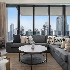 contemporary-spacious-2brd-apt-in-downtown-dubai.dubaihotelsoffers.com/